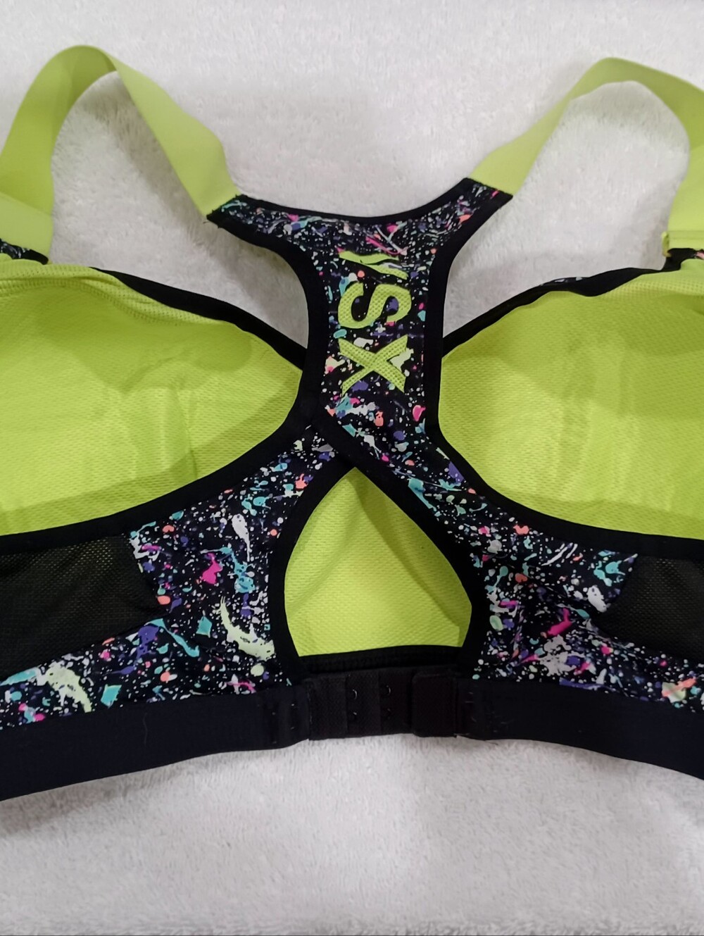 Victoria's Secret Racerback Sports Bra, Size 36D - Picture 7 of 15